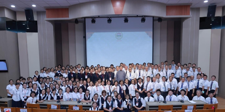 109學年度開學典禮暨第12期先修班專題報導