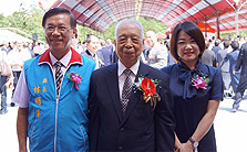 韓董事長與貴賓合影