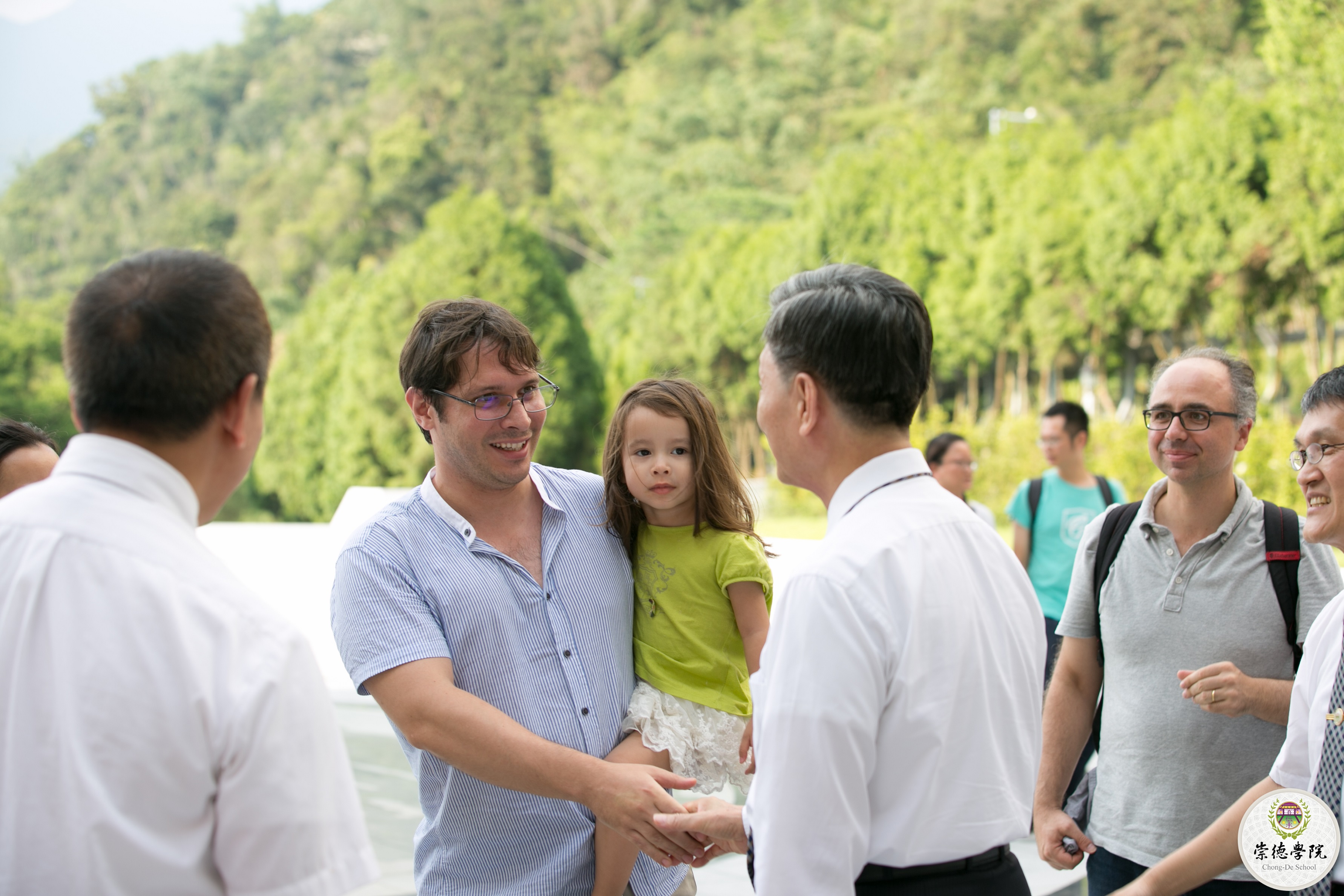 校長迎接國外學者