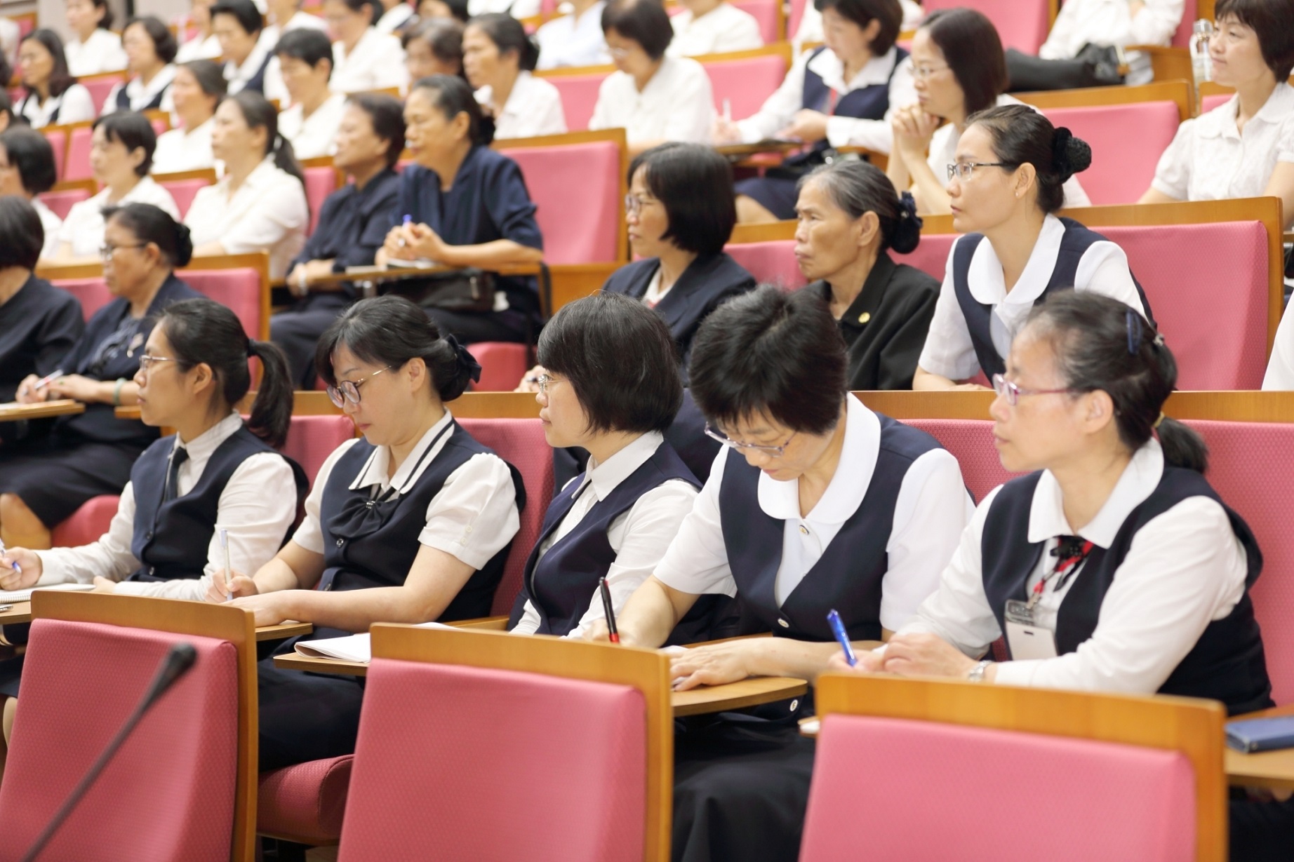 班員聽課