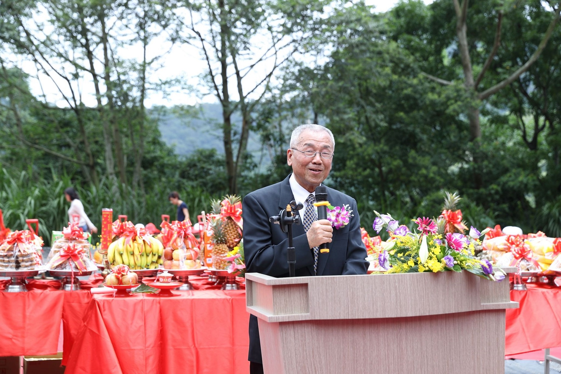 黃世明點傳師致詞